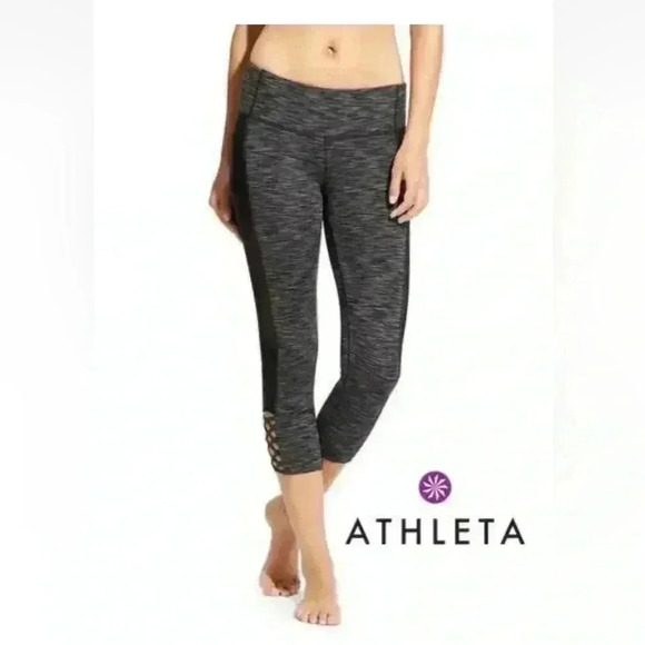 Athleta Mind Over Mat Capri Leggings Black and White Women Size XXS Yoga Workout - Picture 2 of 15